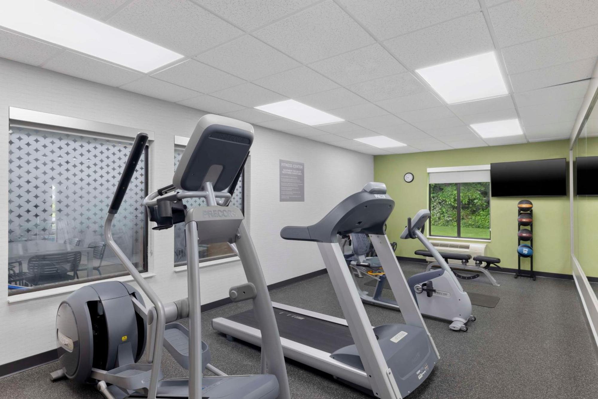 Spark By Hilton Newcomerstown المظهر الخارجي الصورة